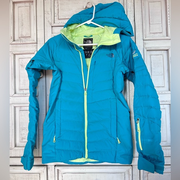The North Face Jackets & Blazers - The North Face Steep Series 700 teal Jacket